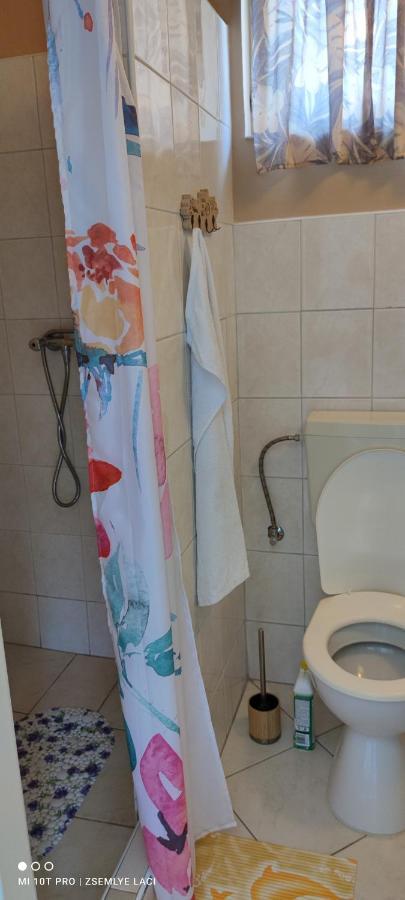 Апартаменти Hodosi Apartman Вельки Медер Екстер'єр фото