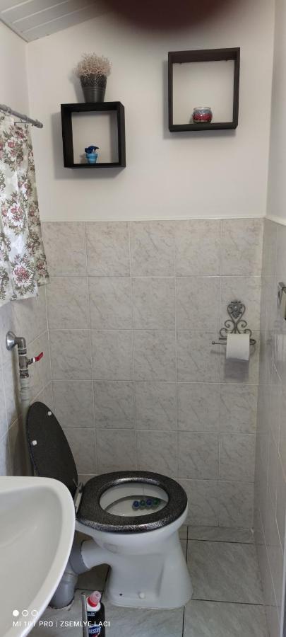 Апартаменти Hodosi Apartman Вельки Медер Екстер'єр фото