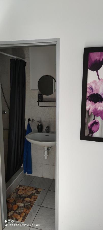 Апартаменти Hodosi Apartman Вельки Медер Екстер'єр фото