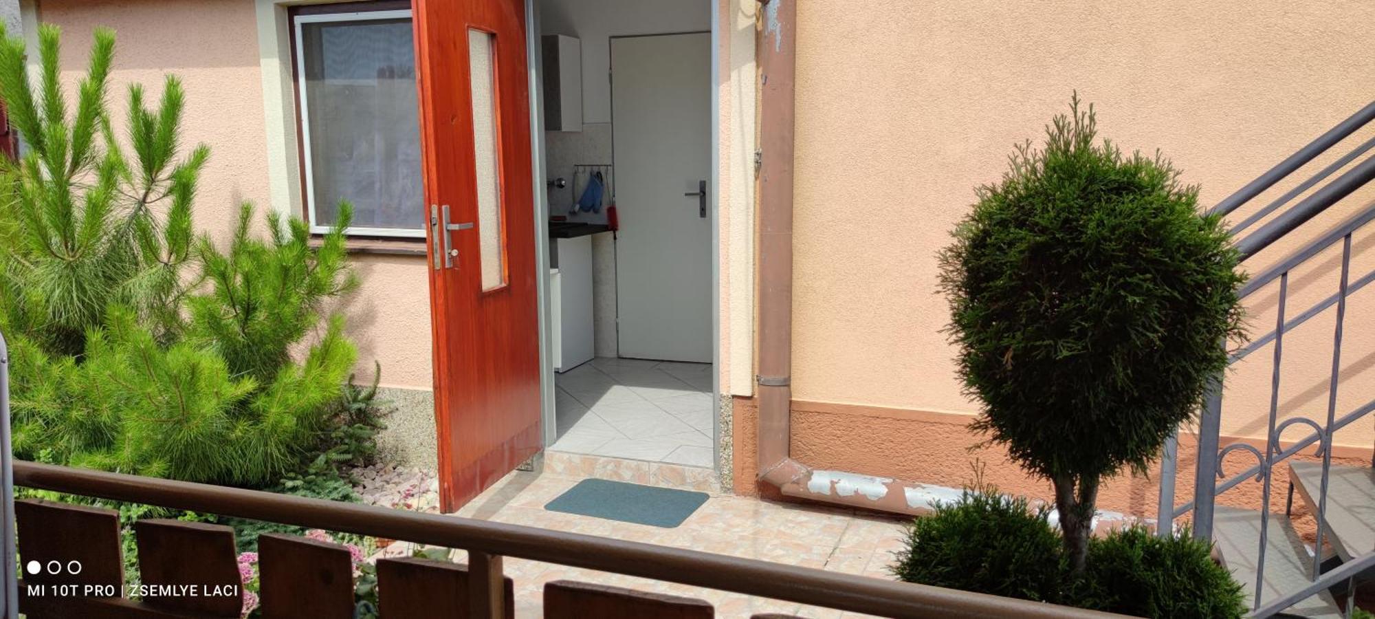 Апартаменти Hodosi Apartman Вельки Медер Номер фото