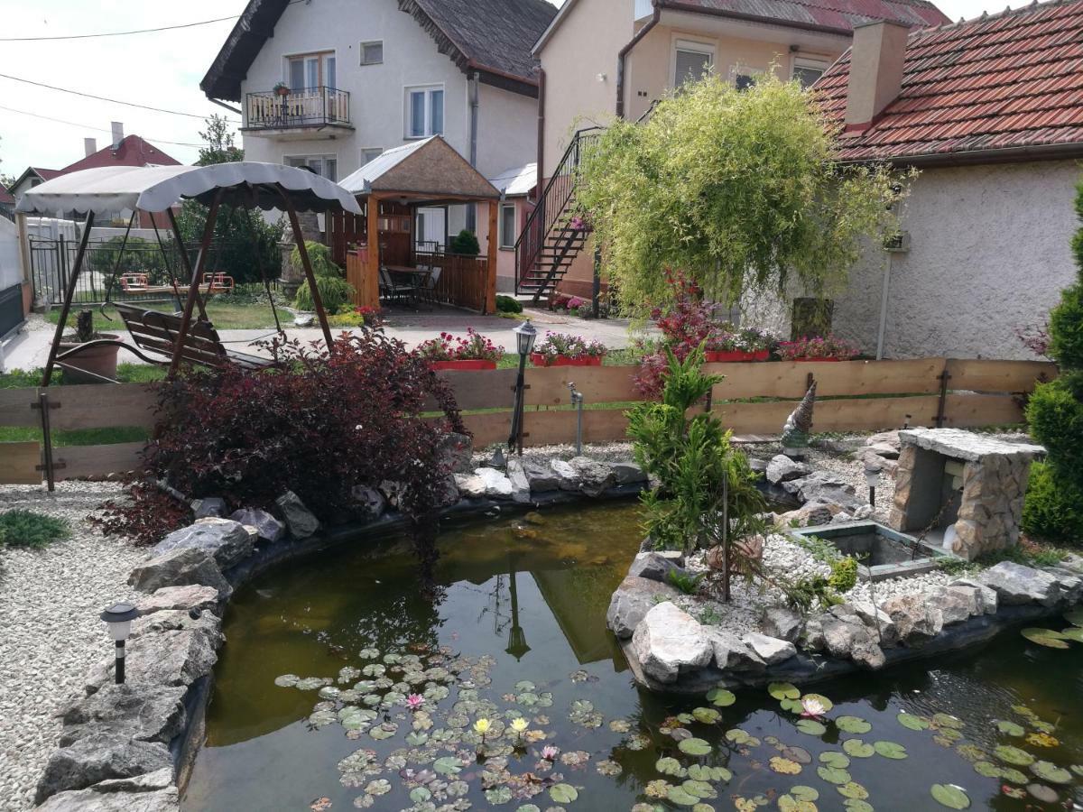 Апартаменти Hodosi Apartman Вельки Медер Екстер'єр фото